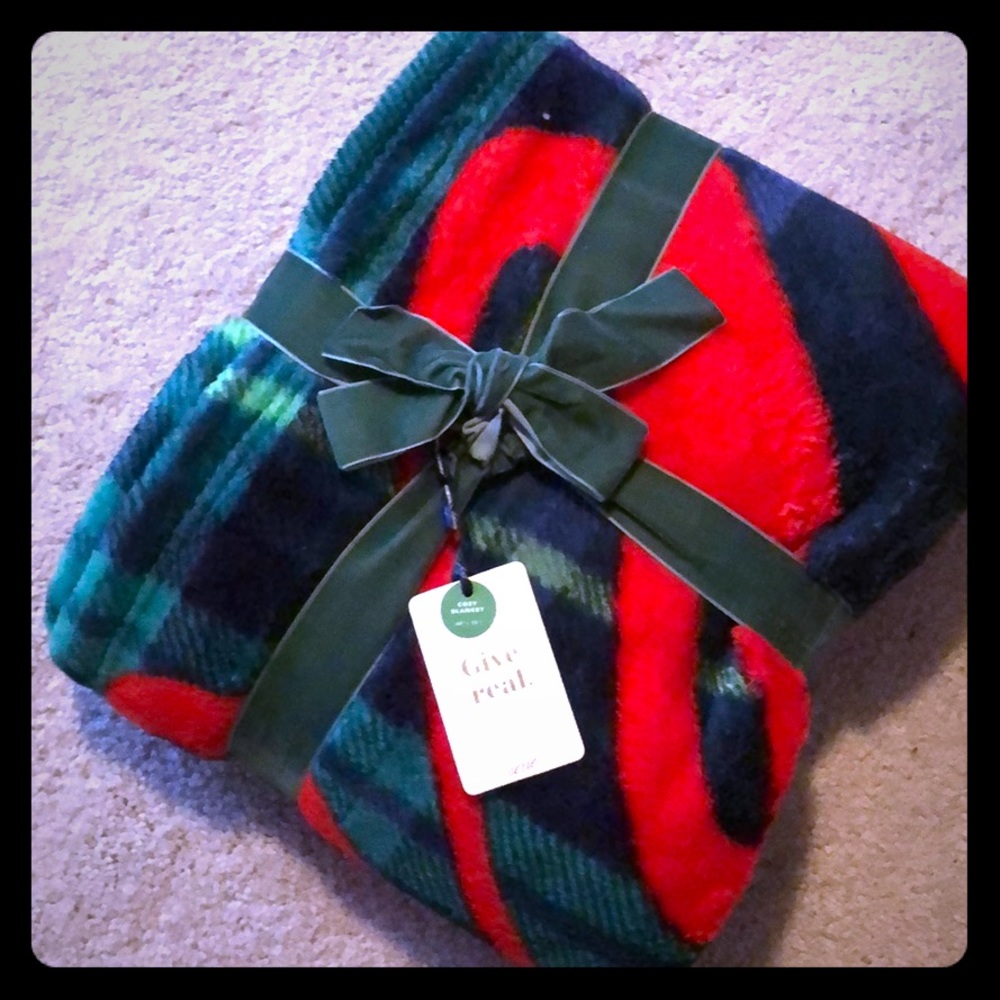 NWT Aerie Holiday Blanket and Tote Bag